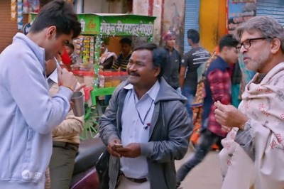 Unemployed During Lockdown, Ayushmann Khurrana's Dream Girl Co-star Sells Fruits On Streets