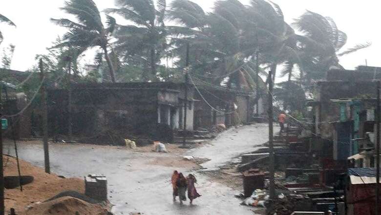 Cyclone Titli: 12 Killed, 4 Missing in Odisha as Heavy Rain Crumbles Shelter
