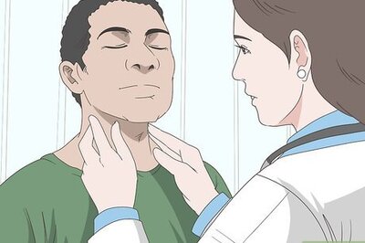 How to Treat a Sprained Neck