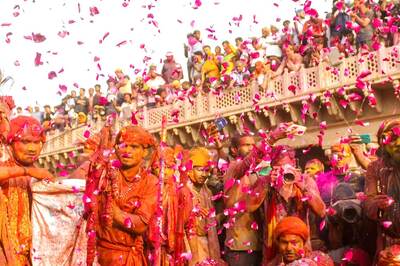 Maharashtra Holi Guidelines: No Large Gatherings, Following Covid Norms & Simple Celebration Advised