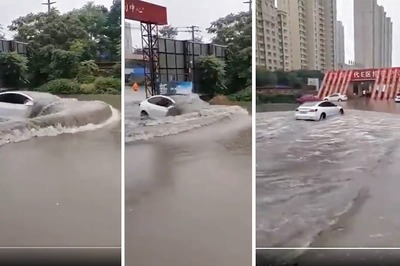 Tesla Model 3 Seen ‘Swimming Like a Fish’ in Flooded China, Makes for a Perfect Car in Mumbai Rains