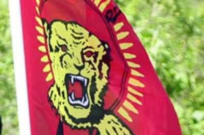 SL troops move into last LTTE-held areas