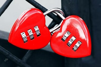 Dutch Man Waits 10 Days in Chinese Airport For Online Girlfriend