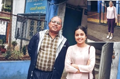 Marathi Actress Shivani Rangole Gets Nostalgic As She Visits Her School