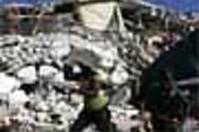 Tsunami alert lifted after strong Indonesia quakes