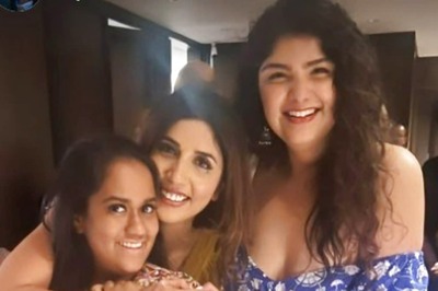 Arjun Kapoor's Sister Anshula, Arpita Khan Have a Ball At Eid Party; Katrina Kaif Poses In Inside Pics
