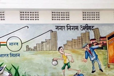 Centre Simplifies Nearly 500 Rules, Earns Over Rs 250 Cr from Scrap Disposal Under Spl Swachhta Campaign