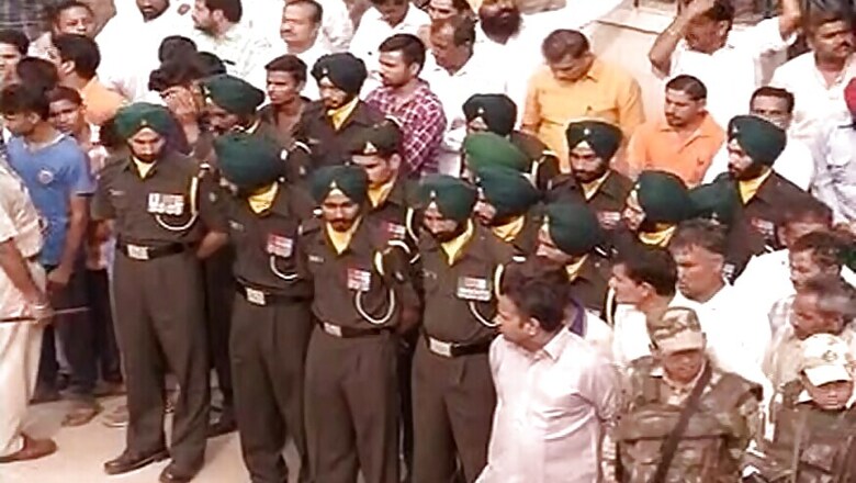 Pampore Martyr: Pune’s Phursungi Pays Tribute to Gunner Saurabh Farate