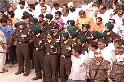 Pampore Martyr: Pune’s Phursungi Pays Tribute to Gunner Saurabh Farate