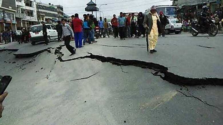 Arun Jaitley expresses grief over loss of lives due to earthquake