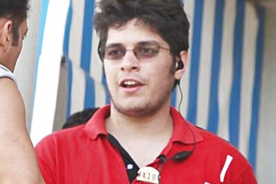 Aamir Khan's son Junaid to enter Bollywood