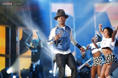 Pharrell Williams, U2, Idina Menzel rock Oscar rehearsals