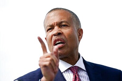 Ex-Detroit Police Chief Enters Governor Race Amid Protest