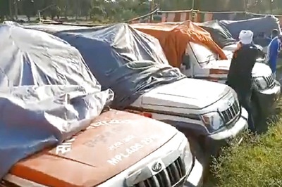 War of Words Between Pappu Yadav, Bihar BJP MP Over Ambulances ‘Lying Unused’ on Parliamentarian's Plot