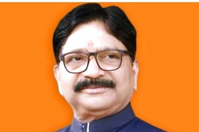 Independent Candidate Moves HC Against Shiv Sena Candidate Waikar's LS Win; Alleges Fraud