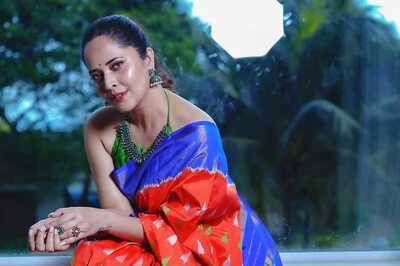 Actress Anasuya Bharadwaj's Ups Her Fashion Game With Her New Saree Look