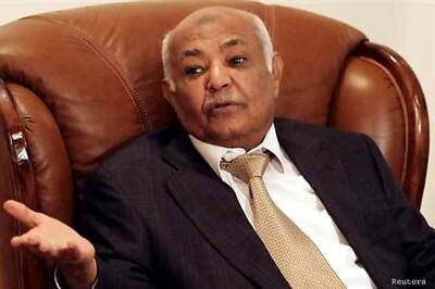 Yemen PM escapes unhurt after gunmen shoot at motorcade-aide