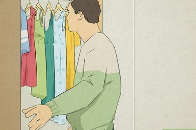 How to Be a Professional Hide and Seek Player