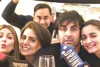 Neetu Kapoor Introduces Fans To Her ‘Valentine World’ With This Throwback Picture