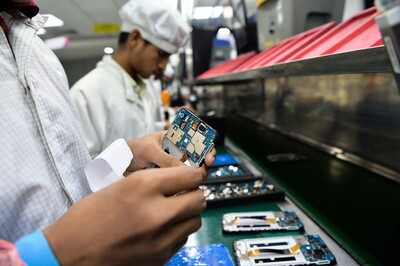 Union Budget 2021: Govt Removes Mobile Manufacturing Exemptions, 'Some Parts' to Face 2.5% Duty