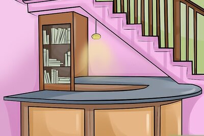 How to Create a Home Bar in a Small Space