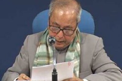 Pak-ing a punch, new MEA talks peace