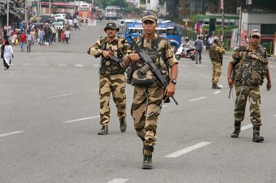 16-year-old Boy Injured as Militants Hurl Grenade on CRPF Personnel in Srinagar