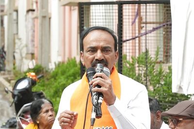 Congress, Like BRS, Tapping Phones of Legislators, Alleges BJP’s Eatala Rajender, Takes a Dig at KCR’s Vastu 'Fixation'