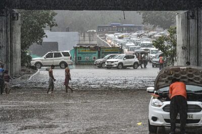 Heavy Rains Pound South Gujarat; Over 700 People Evacuated in 2 Districts