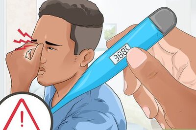 How to Know if Someone has Rabies (with Pictures)