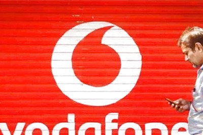 Vodafone Appoints Della Valle as Permanent CEO; Details