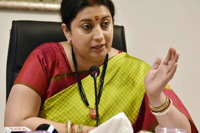 Village in Rahul Gandhi's Amethi to Turn Digital Tomorrow, Thanks to Smriti Irani