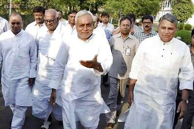 Nitish Kumar names his man as Bihar CM, stamps his authority on JDU, isolates Sharad Yadav