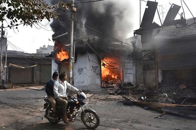 Delhi Violence: 2 Brothers Held for Allegedly Killing Elderly Woman by Setting Her House Afire