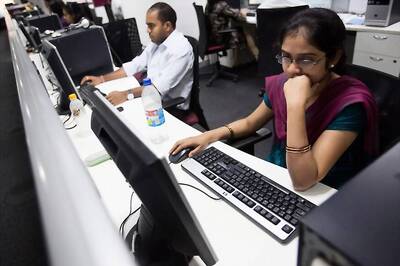 Customer Service Jobs More Prone to Automation: Report