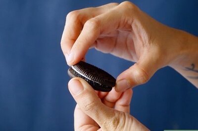 How to Eat an Oreo Cookie