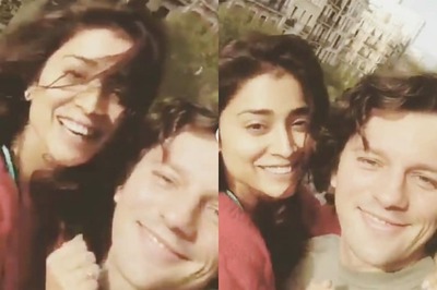 Shriya Saran Dances with Husband Andrei Koscheev During Quarantine in Barcelona