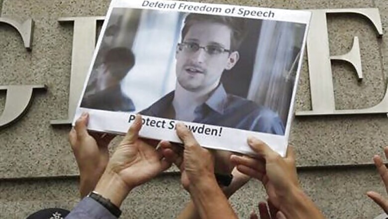 Edward Snowden awarded with German 'Whistleblower Prize'
