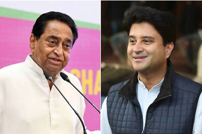 Eye on Bypolls, Poster War Begins in MP; Cong Leader Held for One Pasted Outside Scindia's Palace Gates