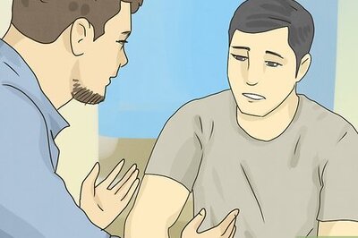 How to Have a Romantic Relationship With an Egotistic Person