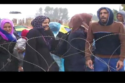 Australia to take 12,000 more refugees, extend air strikes against Islamic State into Syria