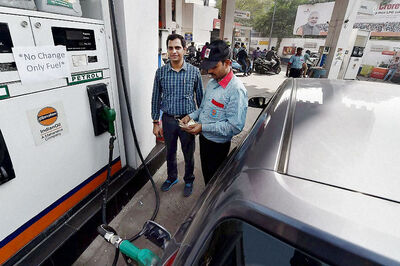 Petrol Pumps to Continue Accepting Cards After Jan 13, Says Oil Minister