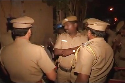 Velachery residents back encounter killing