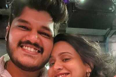 Swanandi Tikekar-Ashish Kulkarni’s Engagement And Mehendi Photos Go Viral