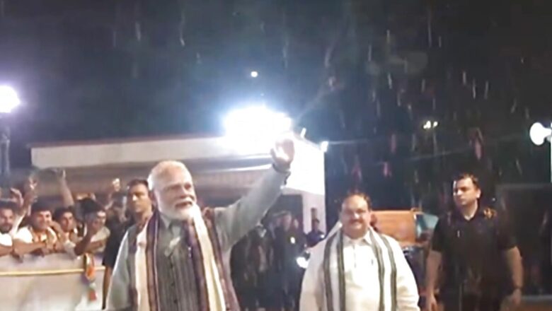 PM Modi Receives Rousing Welcome at BJP HQ in Delhi After G20 Success, Attends Party's CEC Meet on MP Polls