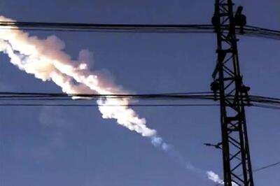 500 injured by blasts as meteor falls in Russia