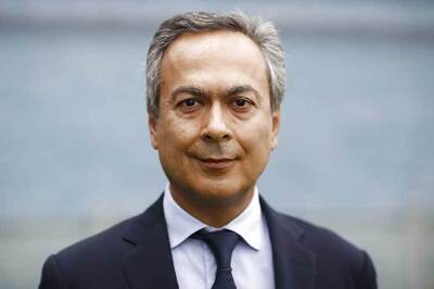 EPL: British-Iranian billionaire set to take a huge stake at Everton