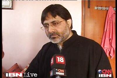 I was detained for speaking to media: SAR Geelani