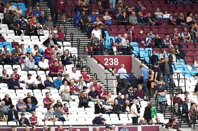 FA Will Investigate West Ham Crowd Trouble