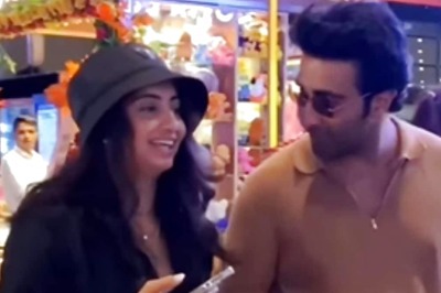 Aadar Jain, Alekha Advani Walk Hand In Hand As They Reach Mumbai After Dreamy Vacation